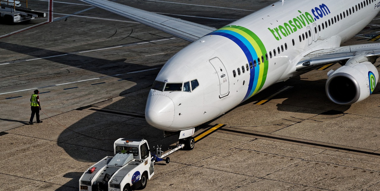 Transavia odwołuje coraz więcej lotów 