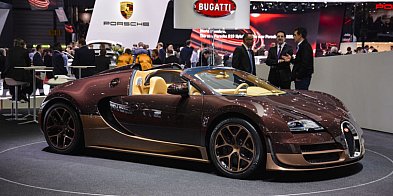 Nowa zabawka Afrojacka to Bugatti Veyron-25001