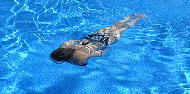 Nauka pływania w pakiecie ubezpieczenia zdrowotnego? -37673