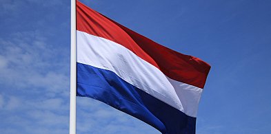 MSZ z ostrzeżeniem dla Holendrów -50232