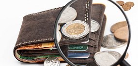 Plany rządu uderzą w gospodarstwa o niskich dochodach