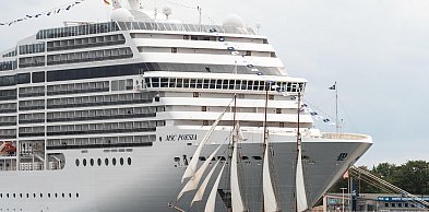 Amsterdam chce pozbyć się statków wycieczkowych