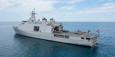 Holenderski okręt wyruszył na ćwiczenia