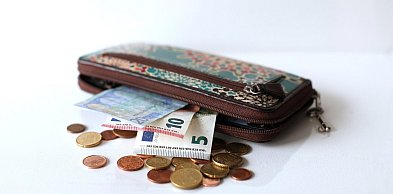 Pracownicy stracą 500 euro rocznie?