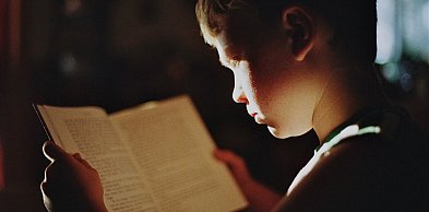 Coraz więcej chłopców radykalizuje „manosfere”