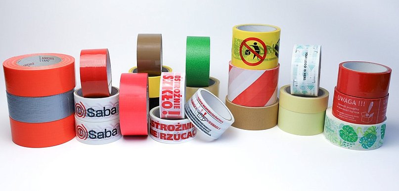 Taśmy z nadrukiem jako narzędzie budowania rozpoznawalności marki