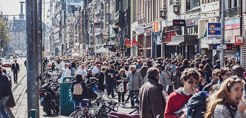 Wolniejszy wzrost populacji