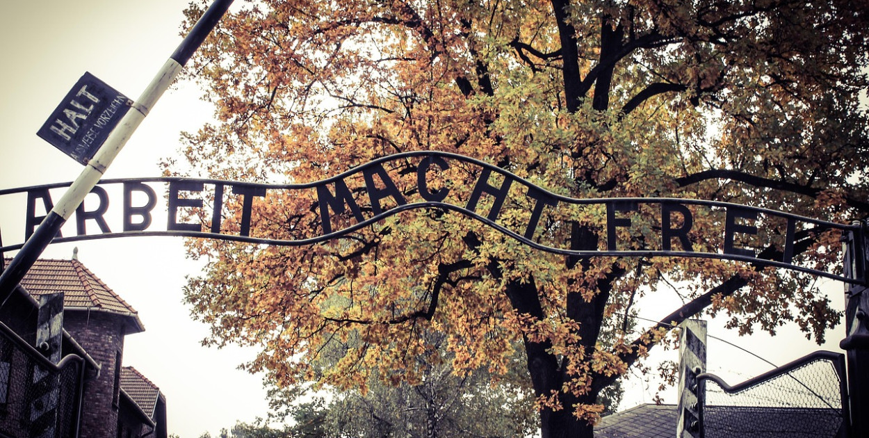 Holendrzy uczcili 81 rocznicę wyzwolenia Auschwitz