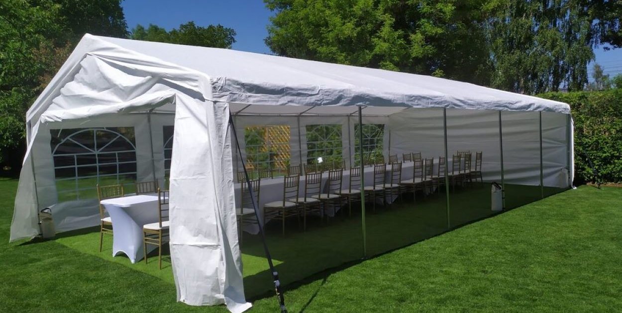 Jak dobrać namiot do rodzaju wydarzenia? Błędy, które popełnia większość...