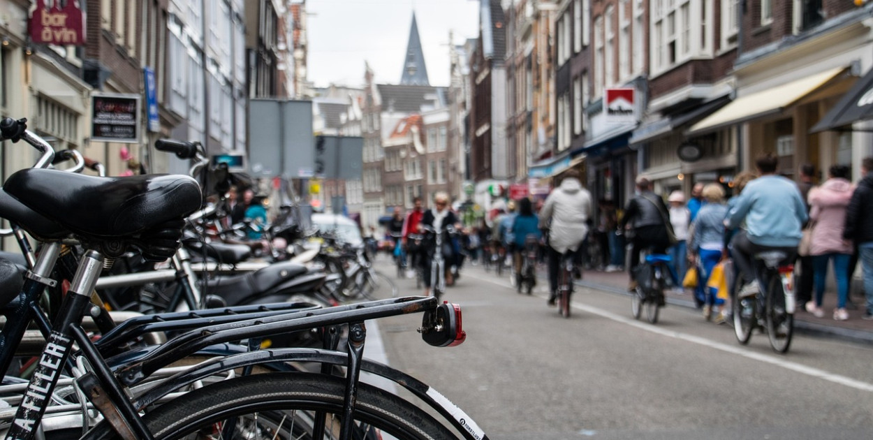 Populacja rośnie tylko dzięki imigracji, chociaż nieznacznie