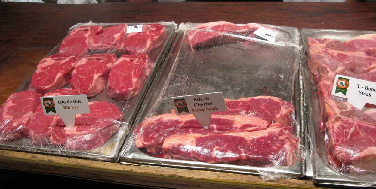 Produkty mięsne z mieszanką składników roślinnych