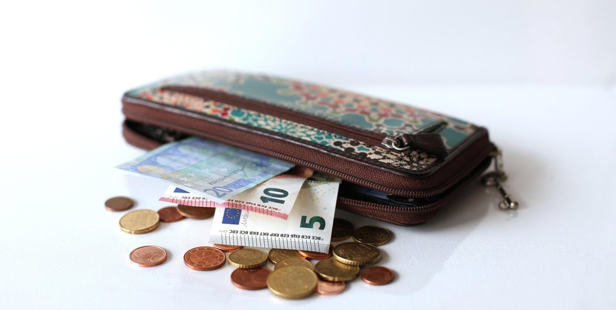 Pracownicy stracą 500 euro rocznie?